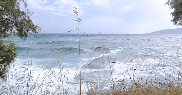 Φυσάει Νοτιάς